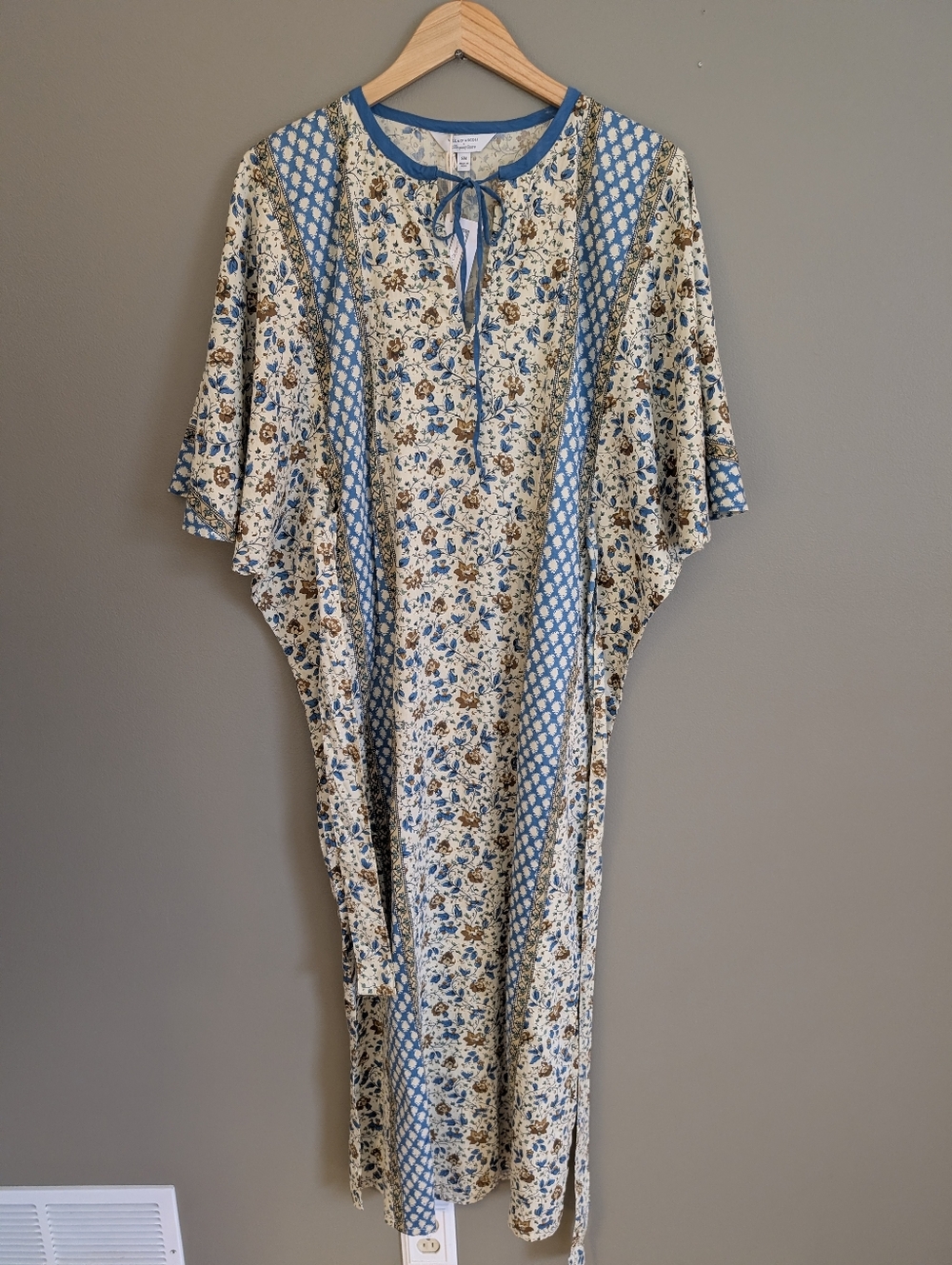 Villa D'Ascoli x The Company Store Caftan NWT Size S/M